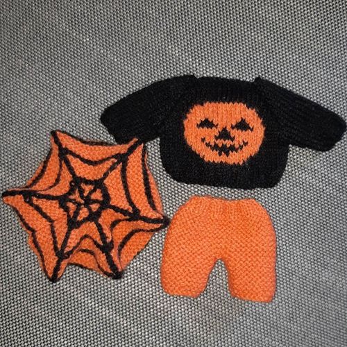 Ensemble Vêtements Pour Kiki De 20 Cm De Haut