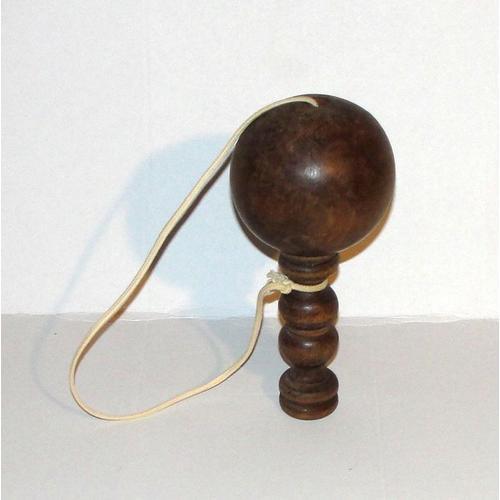 Bilboquet En Bois Ancien - Jeu D'adresse Grosse Boule 21 Cm