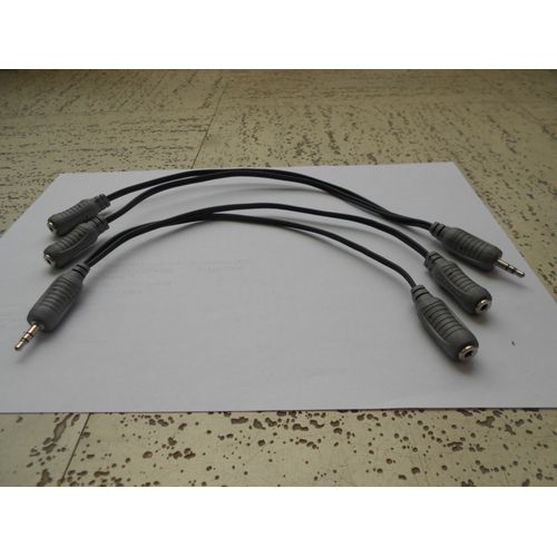 Cable Adaptateur - 1 jack 3,5 mm male vers 2 jack 3,5 mm femelle