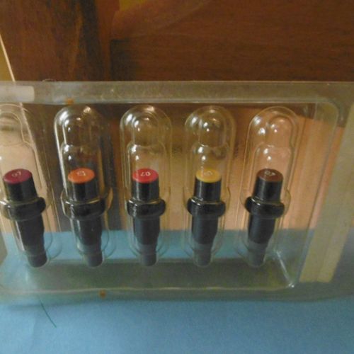 Blister De 5 Pointe Feutre 0.7 Pour Table Traçante H.P. Couleurs Assorties 31hp07ks 2 Staedtler
