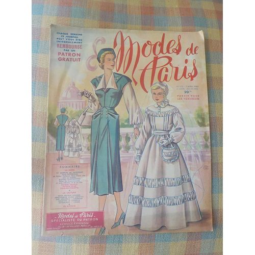 Modes De Paris - Robe De Communion