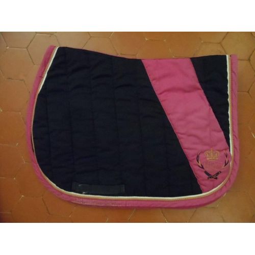 Tapis De Selle Marine Et Fuchsia Fouganza