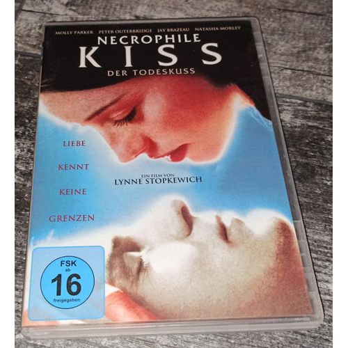 Necrophile Kiss (Kissed)