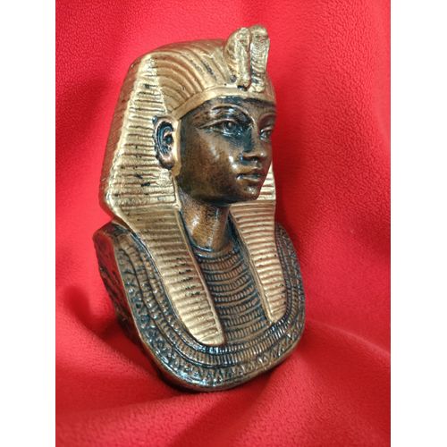 Buste De Toutankhamon