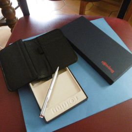 Porte Cartes Porte Monnaie Et Stylo Rotring V87266