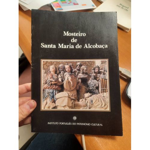 Mosteiro De Santa Maria De Alcobaça En Portugais