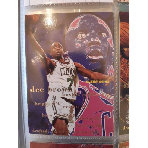 Fleer 1995-1996 #8 Dee Brown