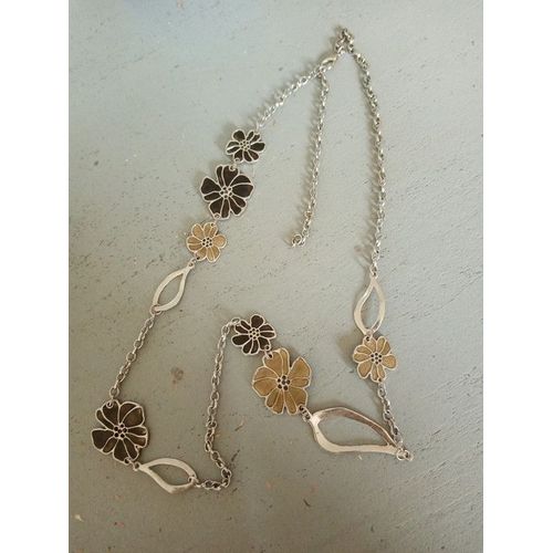 Collier Ou Ceinture Métal Fleur Très Bon État