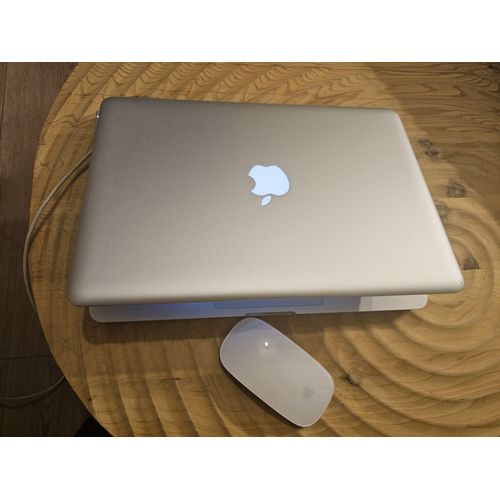 Apple MacBook Pro 13.3" Intel Core i5 - 2.5 Ghz - Ram 4 Go - DD 500 Go