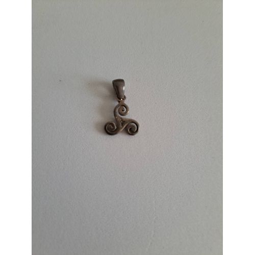Pendentif Triskell
