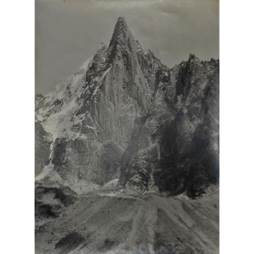 Photo Poster En Noir Et Blanc 30x40 Cm - Aiguille Du Dru Et Flammes De Pierre - Massif Du Mont-Blanc - Vintage