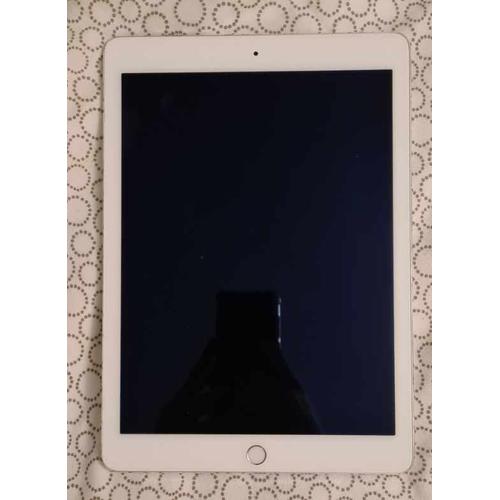 Tablette Apple iPad Air 2 Wi-Fi 32 Go 9.7 pouces Argent