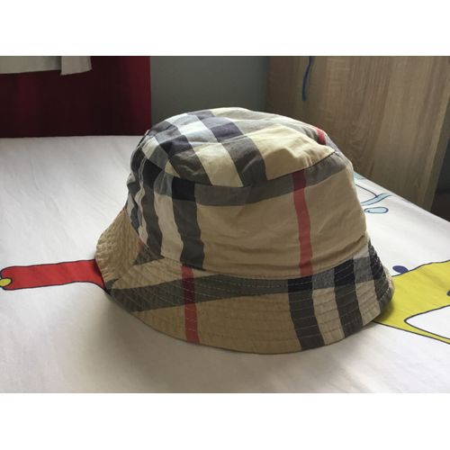 Chapeau Baby, Burberry