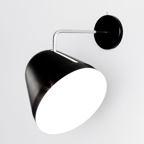 Nyta Tilt Wall Applique, Noire