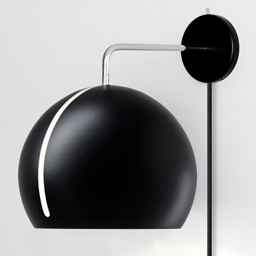 Nyta Tilt Globe Wall Applique Avec Prise Noire