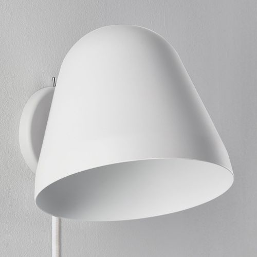 Nyta Tilt Wall Short Applique Avec Câble, Blanche