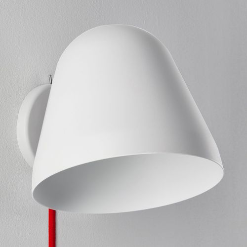 Nyta Tilt Wall Short Applique Câble Rouge, Blanche