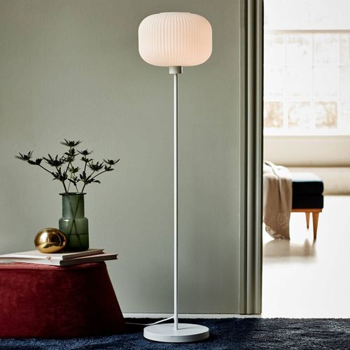 Lampadaire Milford Avec Abat-Jour Blanc En Verre
