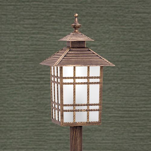 Borne Lumineuse Ilka En Forme De Lanterne