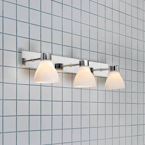 Applique De Salle De Bain Cassis, À 3 Lampes