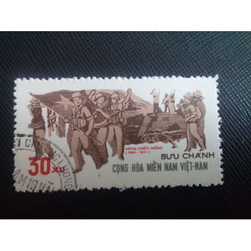 Timbre Vietcong - Front De Libération Nationale Yt 14 10e Anniversaire De La Plaf , Guerilla Force 1971 ( 061105 )