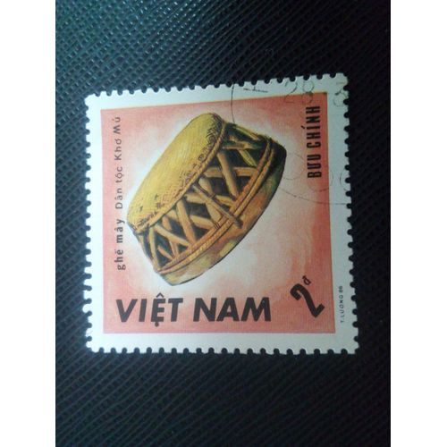 Timbre Vietnam Yt 759 Artisanat , Tabouret Kho Mu En Rotin-Canne 1986 ( 061105 )