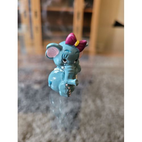 Jouet Figurine Kinder - Collection Eléphant - Eléphante Coquine