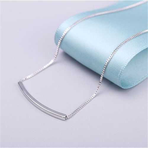 Collier Ras Du Cou Simple Pour Femmes, Pendentif En Arc De Personnalité Décontracté, Polissage De Haute Qualité, Couleur Or Blanc