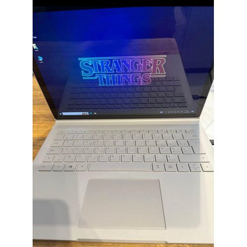 Microsoft Surface Book 2