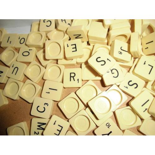 Lot de 3 lettres de Scrabble Classique