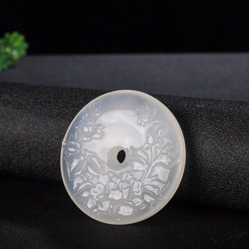 Pendentif En Jade Avec Chrysanthème Sculpté À La Main, En Calcédoine Blanche Naturelle Chinoise, Boucle De Sécurité, Bijoux À La Mode, Collier En Agate Pour Femmes
