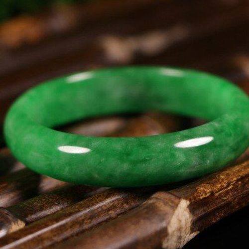 Bracelet En Jade Naturel Pour Femmes, Certificat National, Vert Émeraude Du Malaisien, 54mm-64mm, Envoyer Une Petite Amie, Envoyer Une Maman, 2021