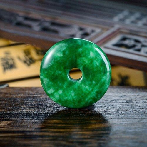 Pendentif Boucle De Sécurité Sculpté À La Main, Vert Émeraude Naturel, Bijoux Boutique De Mode, Collier Turquoise Pour Hommes Et Femmes, Accessoires Cadeaux