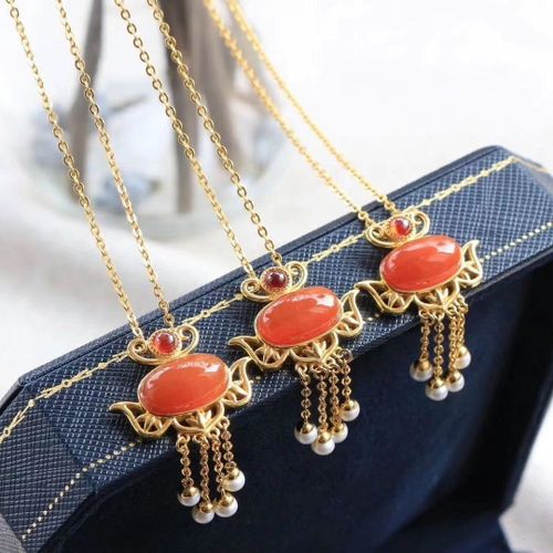 Pendentif Rouge Naturel, Style Palais, Chaîne Clavicule, Super Beau, Ajouré, Perle Naturelle, Gland, Embellissement