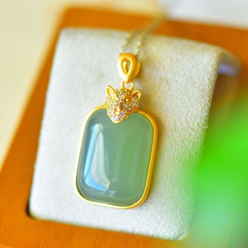 Collier En Argent Sterling S925 Incrusté, Pendentif Tête De Léopard Hetian En Jade Bleu Pâle Naturel, Design De Tête De Léopard Dominateur, Jade Gris