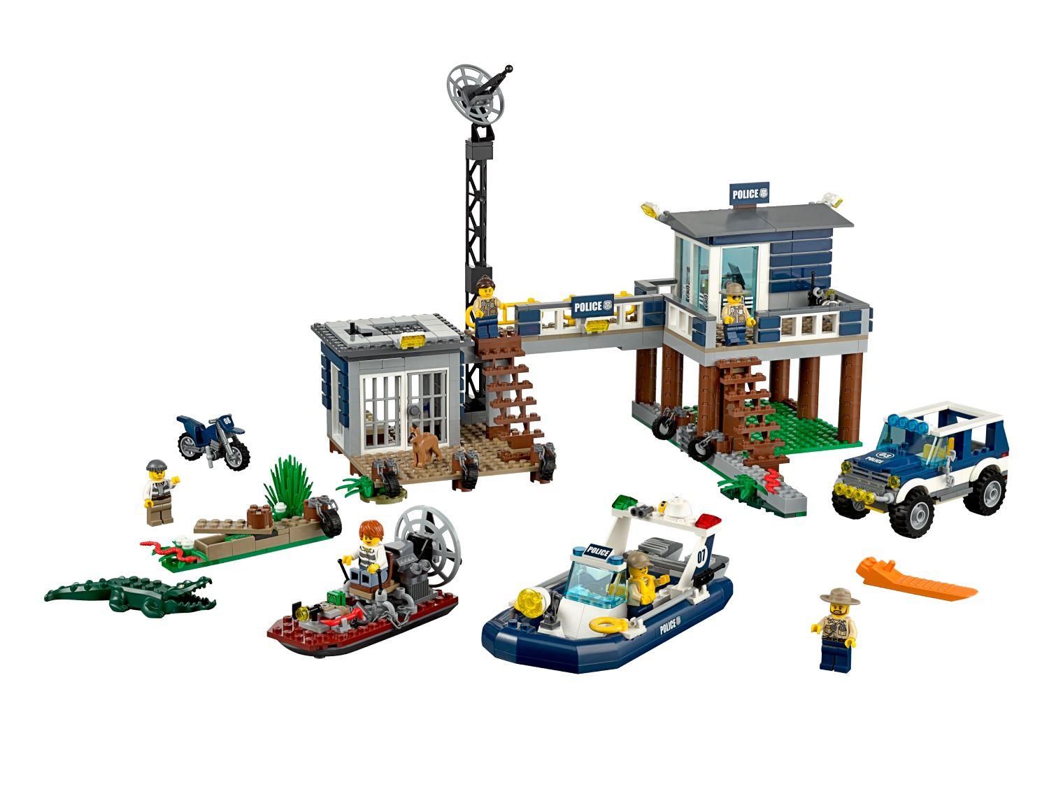 Lego City Ville - bâtiment poste de police + personnages (n° 17)