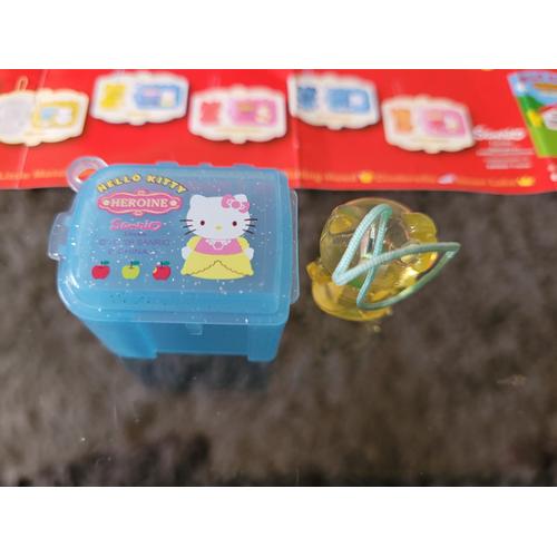 Jouet Gashapon - Hello Kitty Sanrio - Petite Boîte Bleue Contenant Une Figurine - Bandai