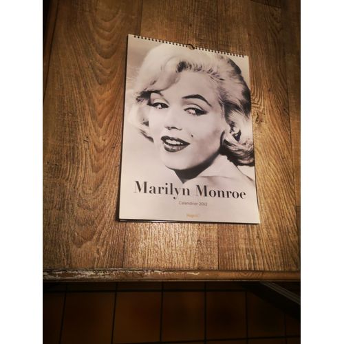 Calendrier Marylin Monroe 2012 Hugo Et Cie - Trés Jolies Photos Noir Et Banc - Dimensions 42.50 Cm X 31 Cm - Épaisseur 8.80 Cm