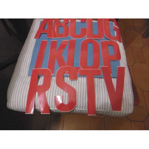 1 Jeu De 14 Lettres Adhésives Rouge 150mm Pickup