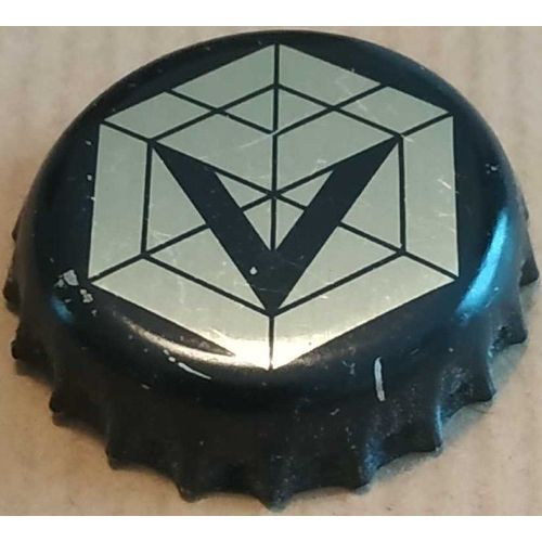 Capsule Crown Cap Toile D'araignée Et Lettre V
