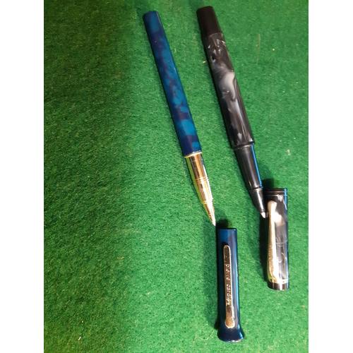 Lot 2 Stylos Bille Marbrés Bleu Et Noir