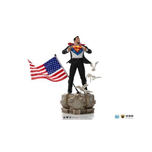 Dc Comics - Statuette 1/10 Deluxe Art Scale Clark Kent 29 Cm