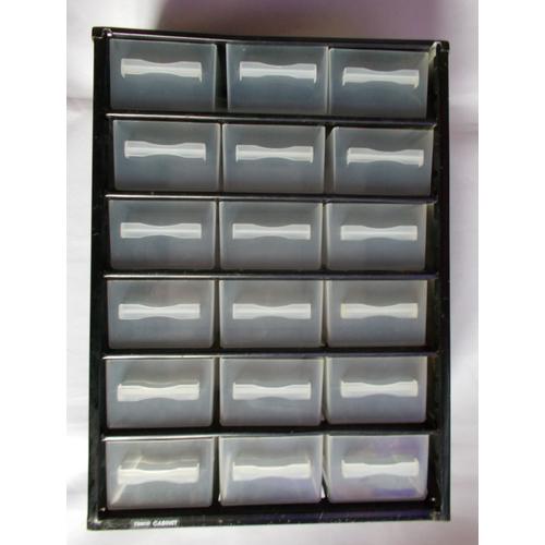 Casier de rangement Raaco cabinet 18 tiroirs noir