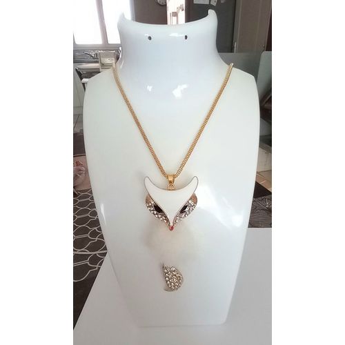 Collier Sautoir Pendentif Renard Blanc