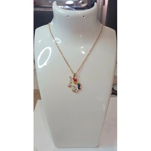 Collier Pendentif Licorne Multicolore Coloris Doré