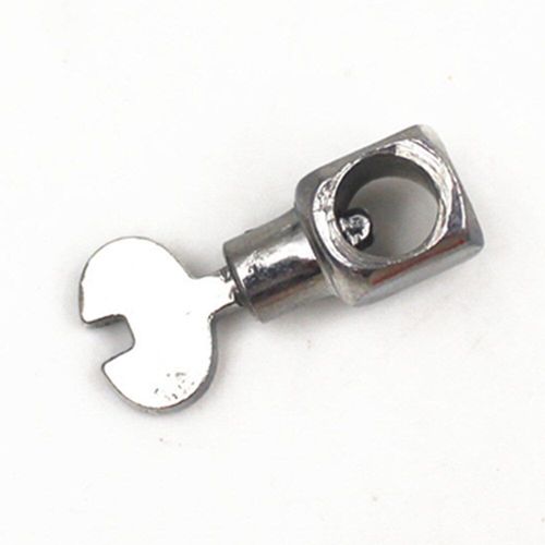 Machine à coudre domestique, pince à aiguille universelle de Style ancien, support avec vis, accessoire de Machine industrielle