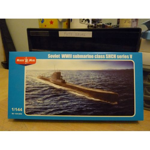 Maquette Sous-Marin 1/144 Mikromir : Soviet Wwii Submarineclass Shch Séries V-Mikromir