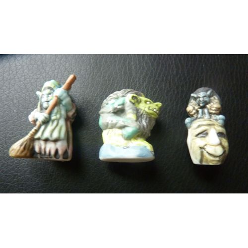 Série De 3 Fèves Mates = Collection Troll, Lutin, Gnome, Nain, Sorcière, Petits Êtres De La Forêt Magique .... Hobbit ? .... ( Fèves Rares )