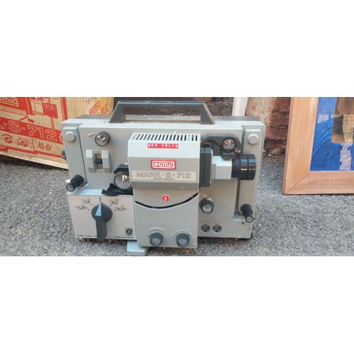 Projecteur EUMIG MARK-S 712 super 8 single8 standard 8 Avec notice