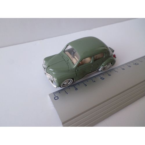 Renault Berline Modele 4 Cv Vert-Solido